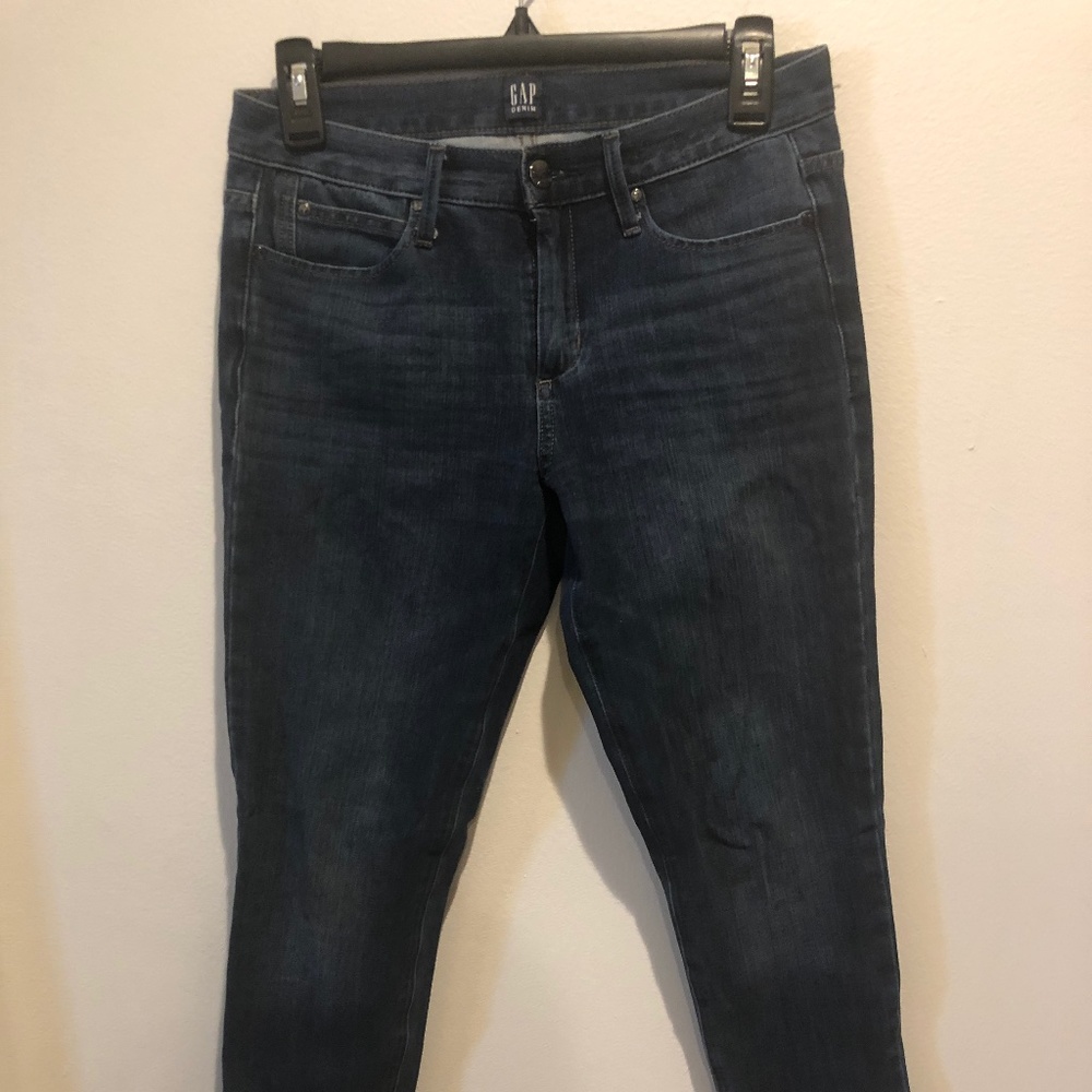GAP sz 26 True Skinny Jeans